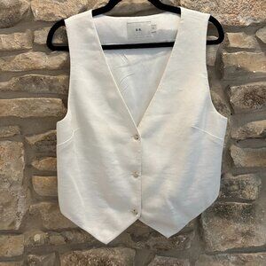 SIR the label Linen Ivory Vest in size 3